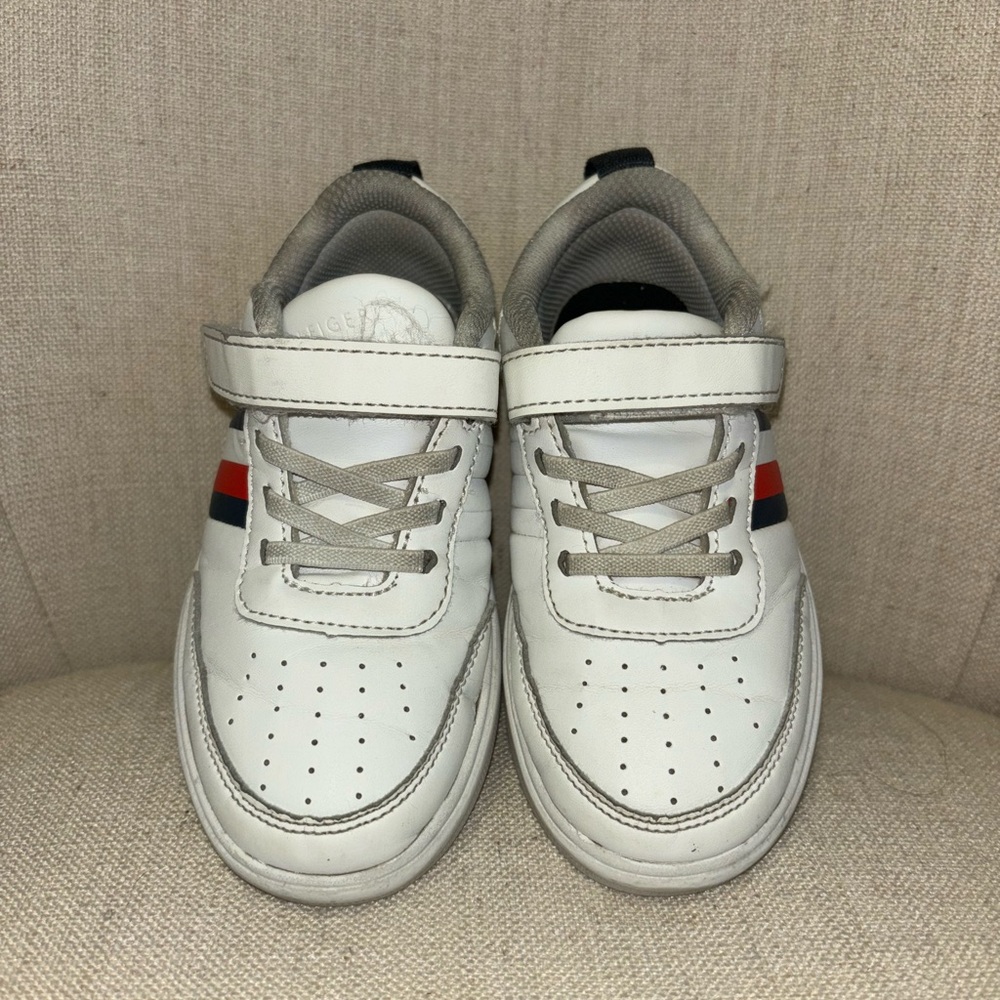 Boys Tommy Hilfiger shoes